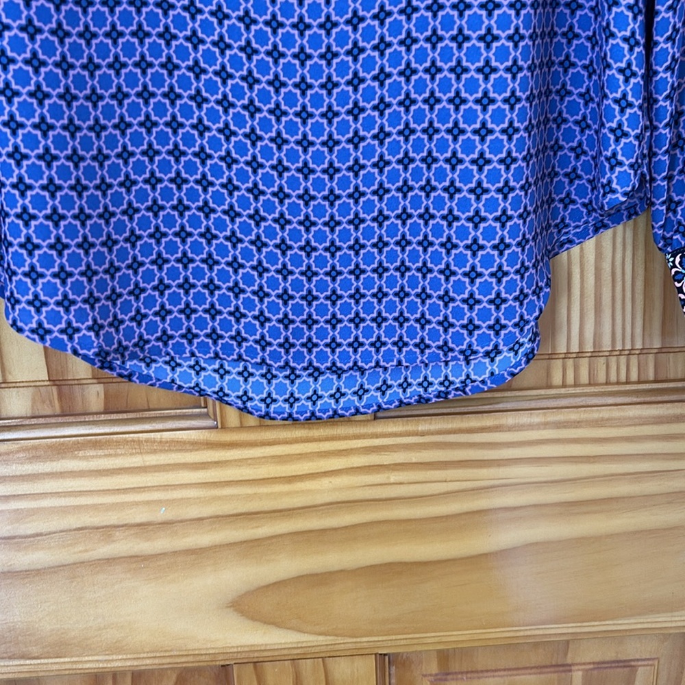 Loft Shirt - Picture 7 of 9